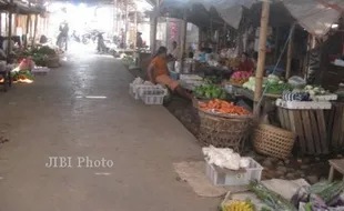  RAPERDA PASAR DESA : Dua Kali Mangkir Rapat, Pansus Anggap Eksekutif Setengah Hati