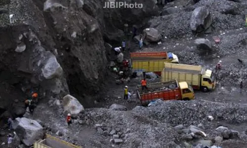 PERDA SRAGEN : 5 Usaha Pemecah Batu Dihentikan Tim Gabungan