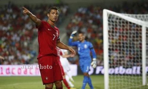 LAGA PERSAHABATAN : Ronaldo Gagalkan Kemenangan Belanda di Injury Time