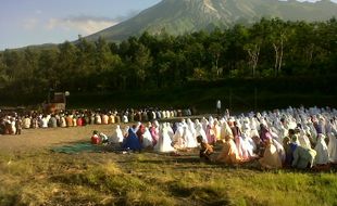 LEBARAN 2014 : Jamaah An-Nadzir Rayakan Idul Fitri 1435 Hijriah Hari Ini