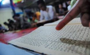 TENTANG ISLAM : Kewajiban Mualaf terhadap Alquran