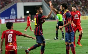 THAILAND VS BARCELONA : Nyemar Cetak Gol Pertamanya, Barca Bekuk Thailand 7-1