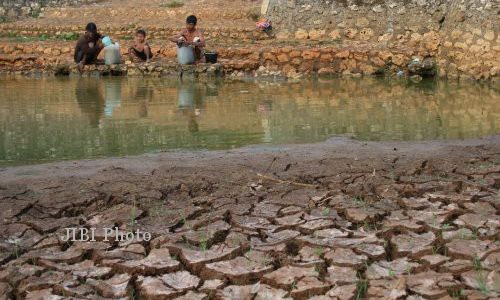 BENCANA KEKERINGAN : 3 Kecamatan Butuh 1 Juta Liter Air Bersih/Hari