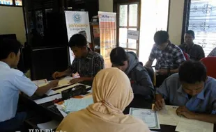 LOWONGAN CPNS 2013 : Sistem Online Pembuatan Kartu Kuning di Solo Lamban