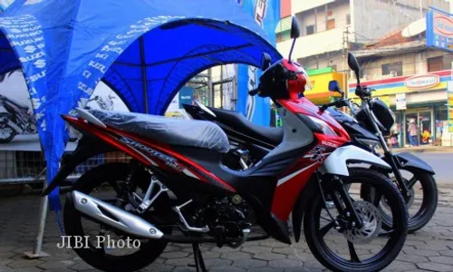 INDUSTRI OTOMOTIF : Suzuki Buktikan Shooter Sepeda Motor Irit