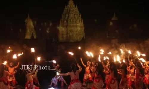 Mandira Baruga Rayakan Momen 41 Tahun Mengabdi Budaya