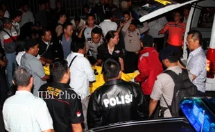 PENEMBAKAN POLISI : Jenazah Bripka Sukardi Dibawa ke Rumah Duka