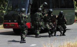 LATIHAN PEMBEBASAN SANDERA