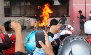 PIALA AFF U-19 2013 : LOKET STADION DELTA DIBAKAR