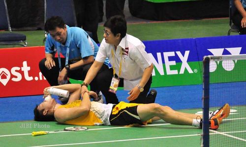 INDONESIA OPEN GP GOLD : Tak Sempat Sarapan, Pemain Tunggal Putra Malaysia Pingsan