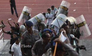 PERSIS SOLO VS PSS SLEMAN : PEMAIN PSS DIKAWAL POLISI