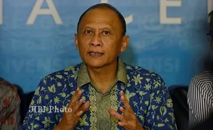 Pramono Edhie Wibowo Meninggal Dunia karena Serangan Jantung