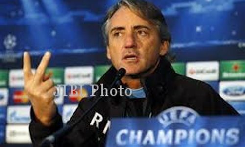 KARIER PELATIH : Roberto Mancini Calon Kuat Pelatih Galatasaray