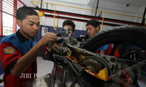 SMK Ma'arif Wates Raih Sertifikasi Nasional