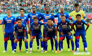 PIALA MENPORA : Bermain Imbang Melawan Persepam, Arema Jumpa Mariners di Final