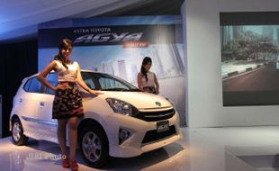 MOBIL MURAH : Harga Toyota Agya di Papua Capai Rp149 Juta