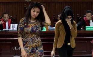 KASUS IMPOR DAGING SAPI : Manjakan Wanita Lain, Fathanah Takut Sefti Marah