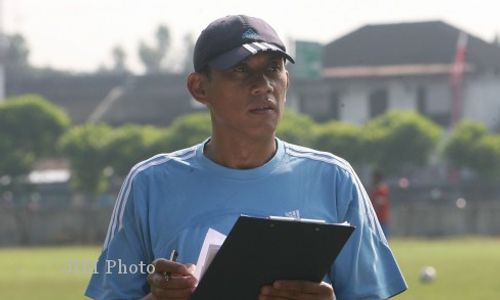 PERSIS SOLO : Duet Wiwid-Agung