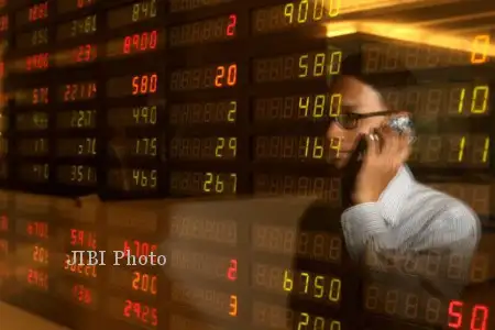 The Fed Tahan Suku Bunga, IHSG Kamis Ini Diprediksi Variatif