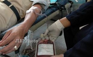 DONOR DARAH : Habis Tes urine, Langsung Donor Darah