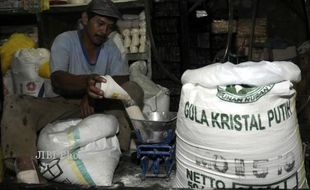 HARGA KOMODITAS : Tekan Harga, PT PPI Surakarta Ajukan Tambahan 100 Ton Gula