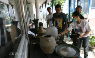 INVENTARISASI KOLEKSI MUSEUM RADYAPUSTAKA