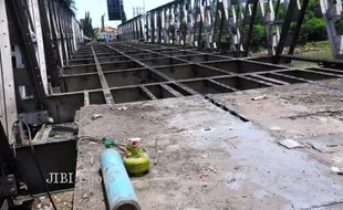 PERBAIKAN JEMBATAN PEMALI DIPERCEPAT