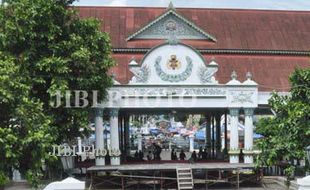 TANAH KRATON NGAYOGYAKARTA : Penghuni Tanah Lepas Kraton Waswas