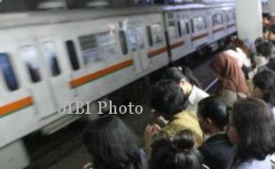 KERETA API SEMARANG : Libur Paskah, Tiket ke Semarang Ludes