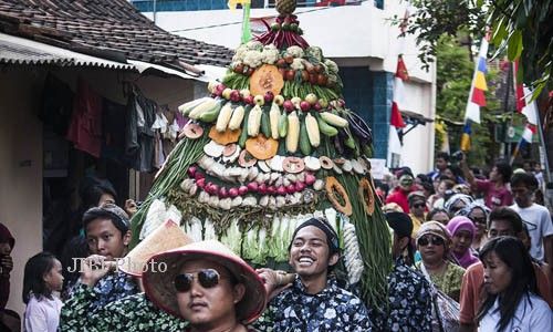 HUT KOTA JOGJA : Perayaan Ulang Tahun, Warga Kricak Gelar Kirab 