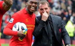 JELANG PIALA DUNIA : Hodgson Tak Menyesal Mainkan Sturridge 