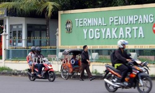 Terminal Giwangan Dipadati 20.000 Penumpang