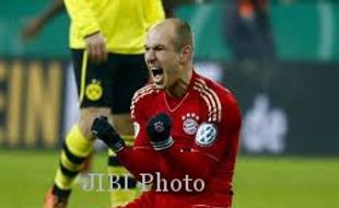 BUNDESLIGA 2013/2014 : Robben dan Kroos Diragukan Tampil Bela Bayern Akhir Pekan ini