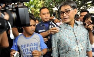 KASUS HAMBALANG : Andi Mallarangeng Isyaratkan Choel Harus Bertanggungjawab