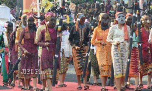 FESTIVAL KRAKATAU PADAT DUBES