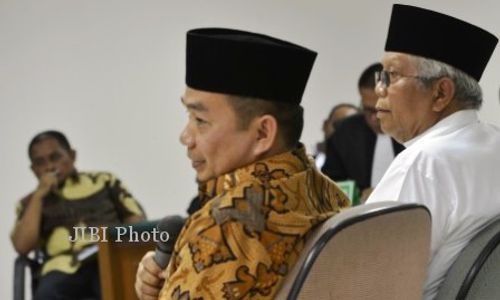 KASUS SUAP IMPOR SAPI : Hilmi Akui Minta Tolong Chairul Tandjung