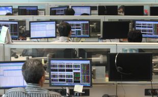 BURSA SAHAM : MNC Securities: Valuasi IHSG Makin Mahal, Perhatikan 14 Saham Ini