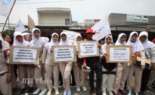 MOGOK NASIONAL : BURUH TANGERANG BERAKSI DI BALARAJA