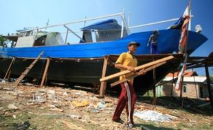 PRODUKSI IKAN : Pengurusan Izin Operasional Kapal Dibawah 30 GT ke Provinsi Jateng  