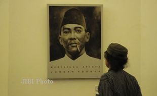 PAMERAN DRAWING : Penawar Rindu Itu Bernama Srawung Berkesenian