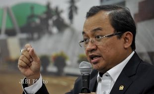 MUNAS PARTAI GOLKAR : Priyo Tantang Kekuatan Ical di Golkar