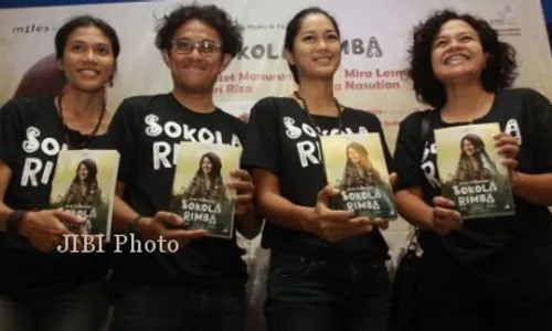 FILM BARU : Prisia Nasution Tidak Mandi Sepekan