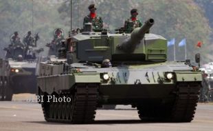 HUT KE-68 TNI : TENTARA PAMER TANK LEOPARD