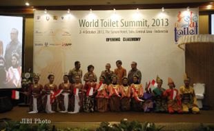 PEMBUKAAN WORLD TOILET SUMMIT