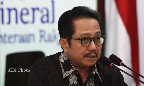 KASUS KORUPSI ESDM : KPK Telusuri Staf Presiden dan Wartawan yang Disebut Terima Uang