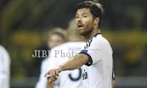 TRANSFER PEMAIN : Ancelotti Isyaratkan Xabi Alonso Hengkang