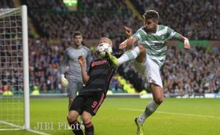 AJAX 1-2 CELTIC : De Amsterdammers Jadi Juru Kunci Grup H