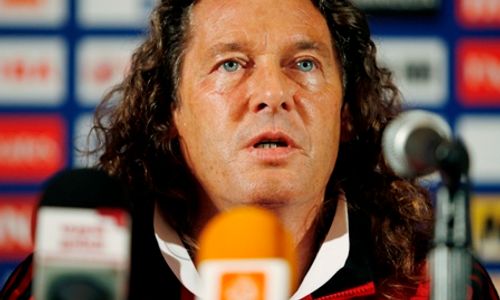 PELATIH SEPAK BOLA MENINGGAL DUNIA : Bruno Metsu Kian Terkenal Setelah Bawa Senegal ke Perempatfinal PD 2002