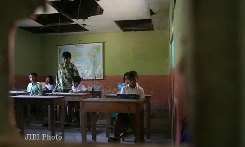 FASILITAS PENDIDIKAN KLATEN : Duh, Siswa SD Kanisius Murukan Harus Belajar di Tempat Parkir, Ini Penyebabnya