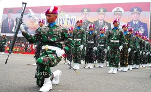 GLADI BERSIH PERINGATAN HARI JADI TNI